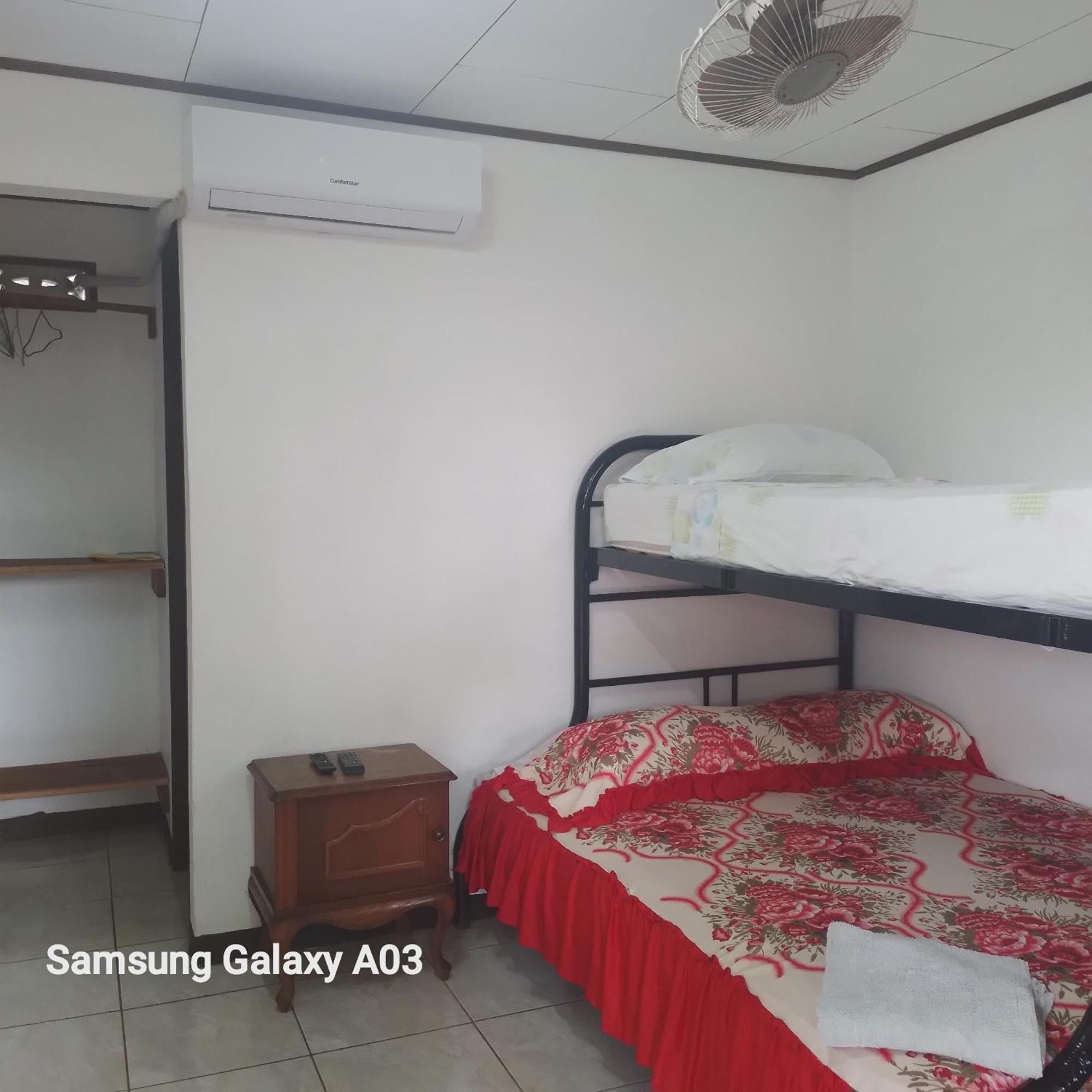 Cabinas Smith 2 กาอุยตา ภายนอก รูปภาพ